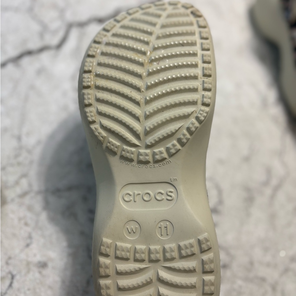 Crocs Classic Platform 'Leopard' - Picture 4 of 4